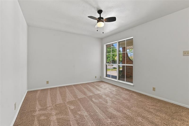 820 E Windsor Drive, Denton TX 76209 - Photo 22