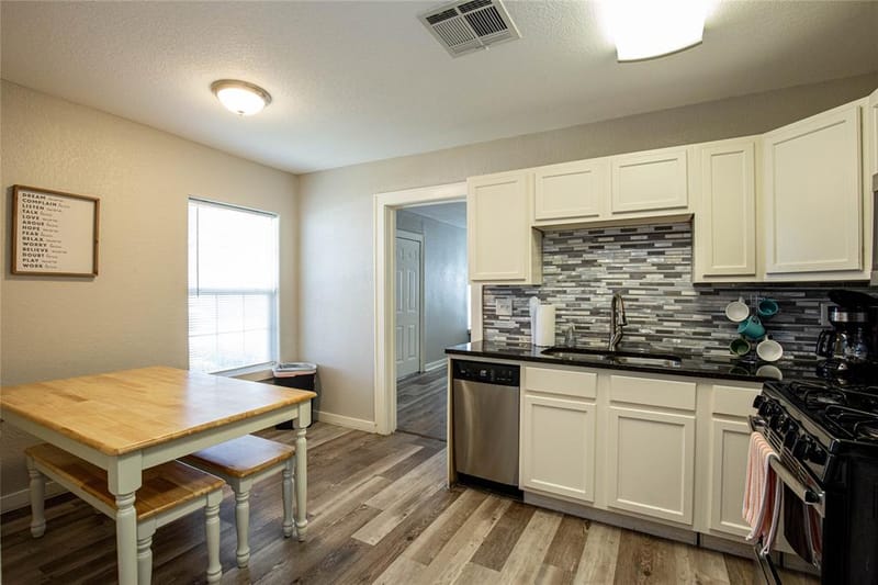 1108 N 28th Street, Waco TX 76707 - Photo 7