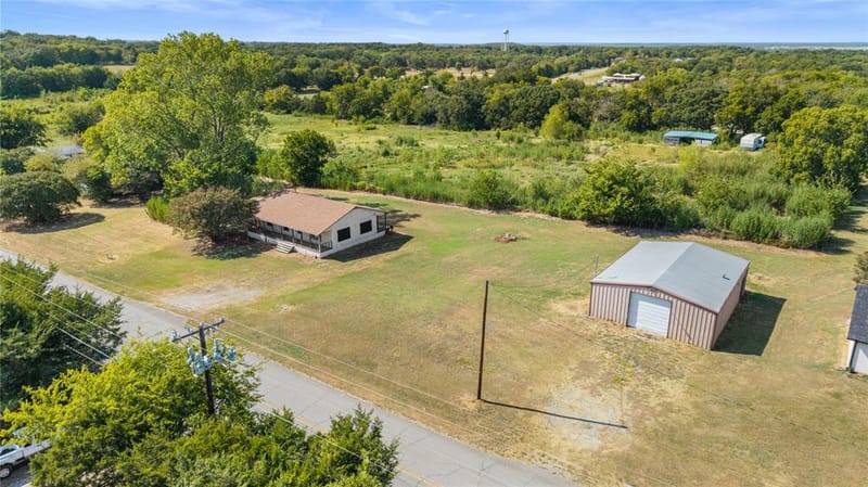 1901 E Texas Street, Denison TX 75021 - Photo 26