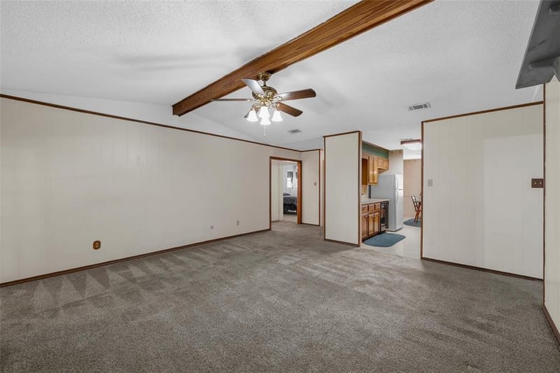 721 Pawnee Trail, Hewitt TX 76643 - Photo 5
