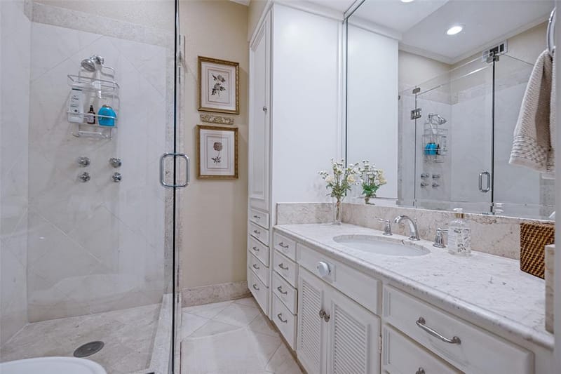 6324 Bandera Avenue # B, Dallas TX 75225 - Photo 31