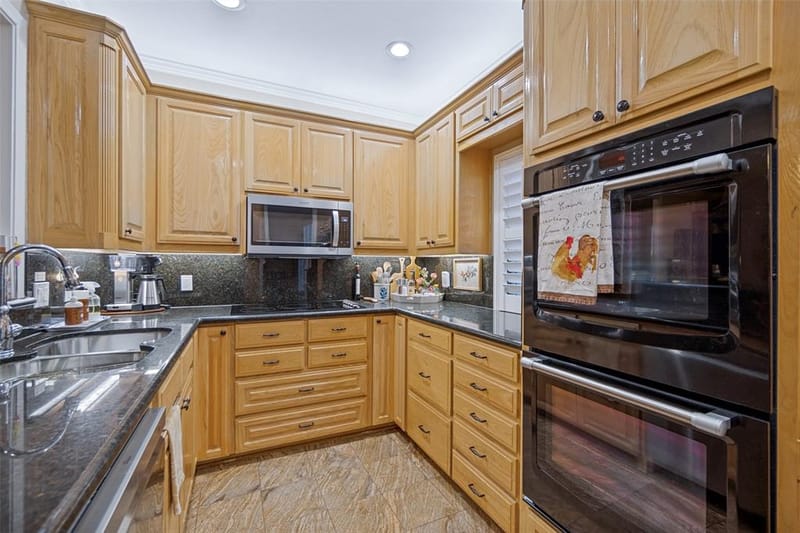 6324 Bandera Avenue # B, Dallas TX 75225 - Photo 21