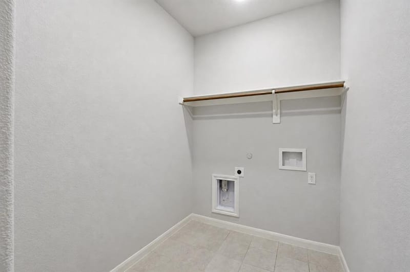 505 Bermuda Avenue, Lancaster TX 75146 - Photo 11