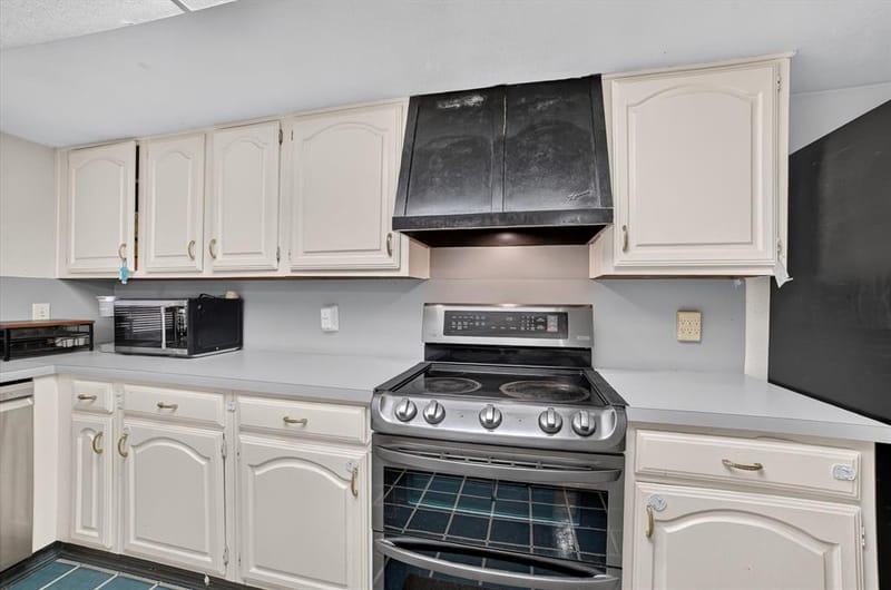 6217 Fallbrook Drive, Garland TX 75043 - Photo 15