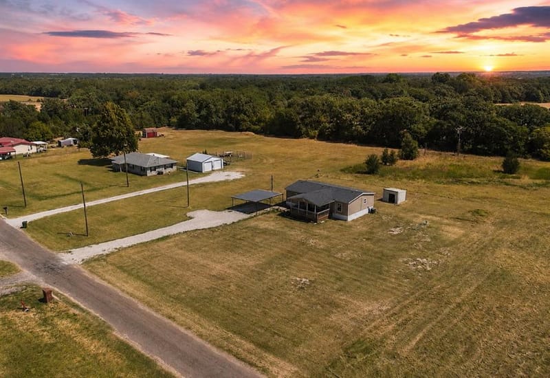 316 Joanne Drive, Gholson TX 76705 - Photo 16