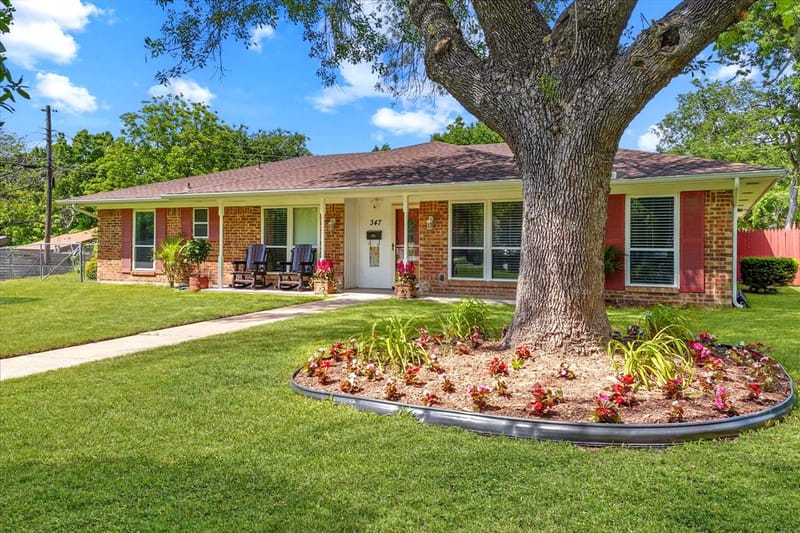 347 Merribrook Trail, Duncanville TX 75116 - Photo 2