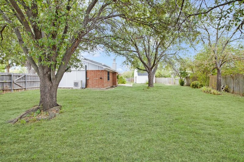6401 Greenfield Court, Watauga TX 76148 - Photo 37