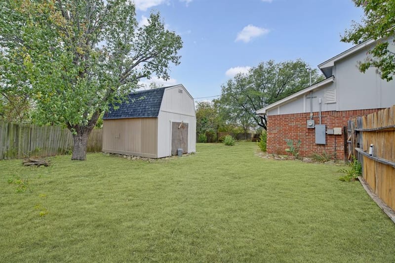 6401 Greenfield Court, Watauga TX 76148 - Photo 39