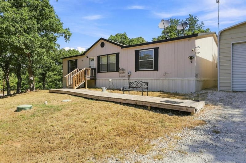 60 County Road 196, Gainesville TX 76240 - Photo 15