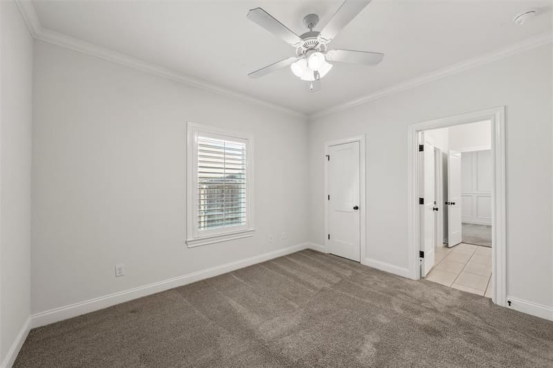 324 Stone Manor Drive, McGregor TX 76657 - Photo 31