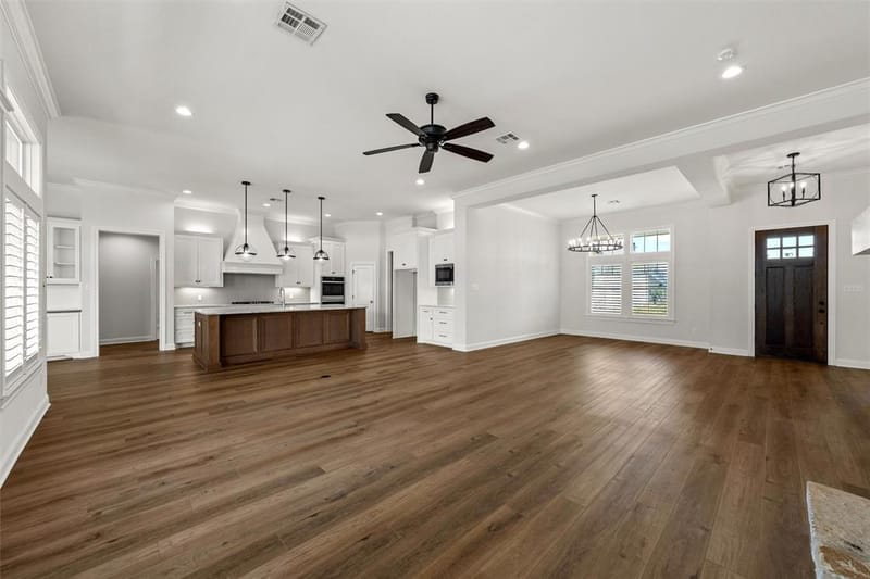 324 Stone Manor Drive, McGregor TX 76657 - Photo 8