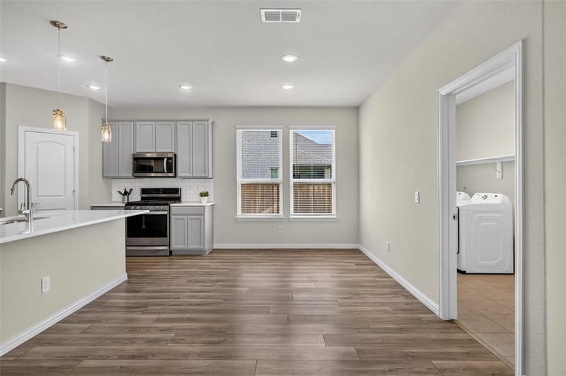 8715 Royal Star Road, Rowlett TX 75089 - Photo 14