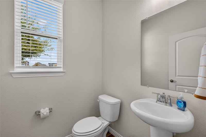 8715 Royal Star Road, Rowlett TX 75089 - Photo 21