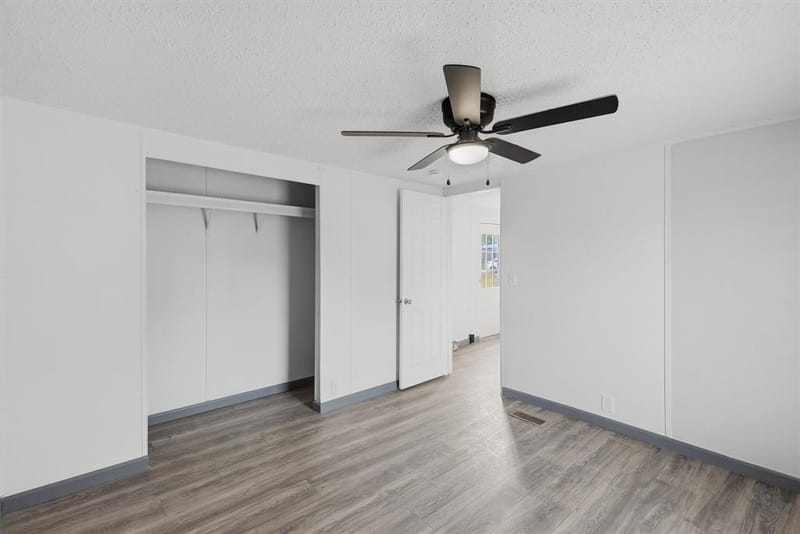 904 Flamingo Road, Granbury TX 76049 - Photo 16