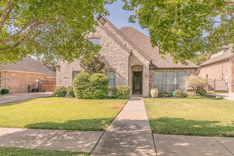 8649 Wishing Tree Lane, North Richland Hills TX 76182