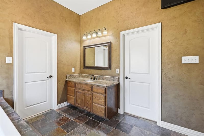 1000 Ridgeway Court, Lowry Crossing TX 75069 - Photo 25