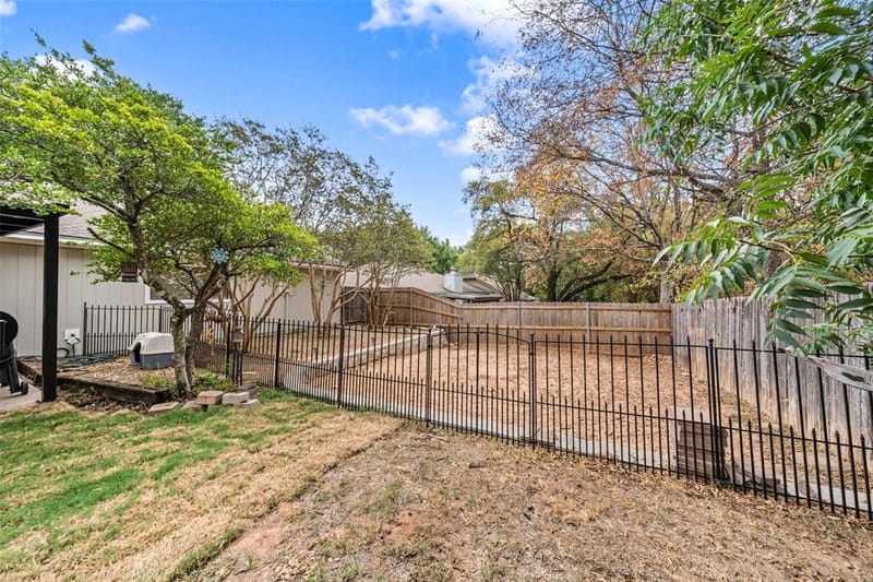 406 Ocampo Court, Waco TX 76708 - Photo 18