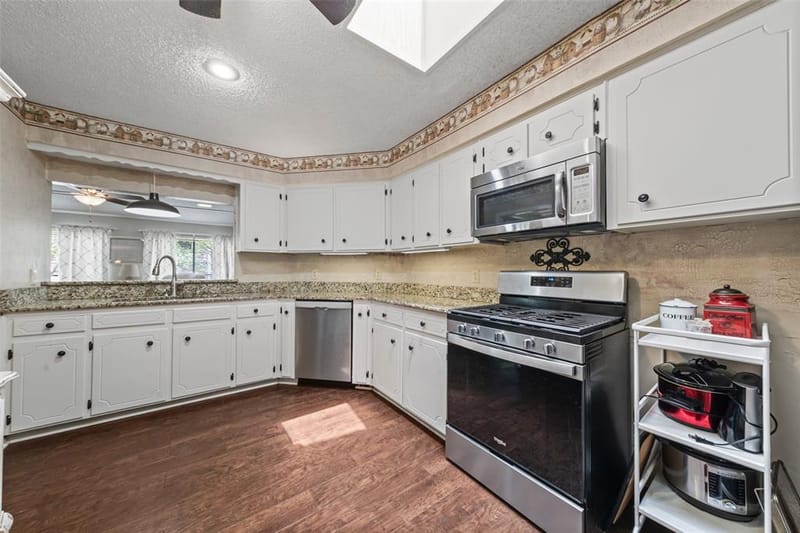 406 Ocampo Court, Waco TX 76708 - Photo 8