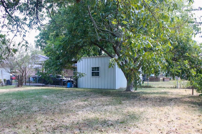 1417 williamsburg Road, Greenville TX 75401 - Photo 22