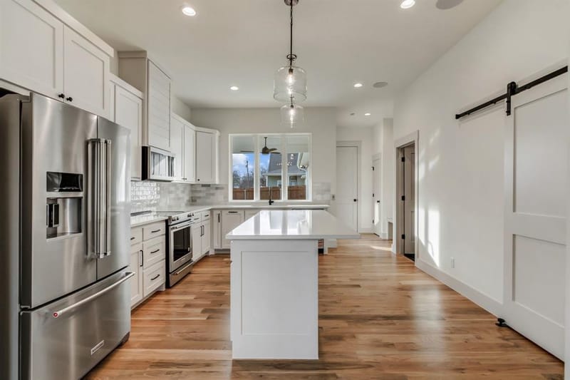 205 W 7th Street, Justin TX 76247 - Photo 12
