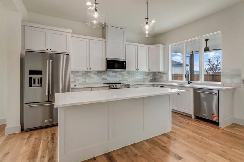 205 W 7th Street, Justin TX 76247 - Photo 14