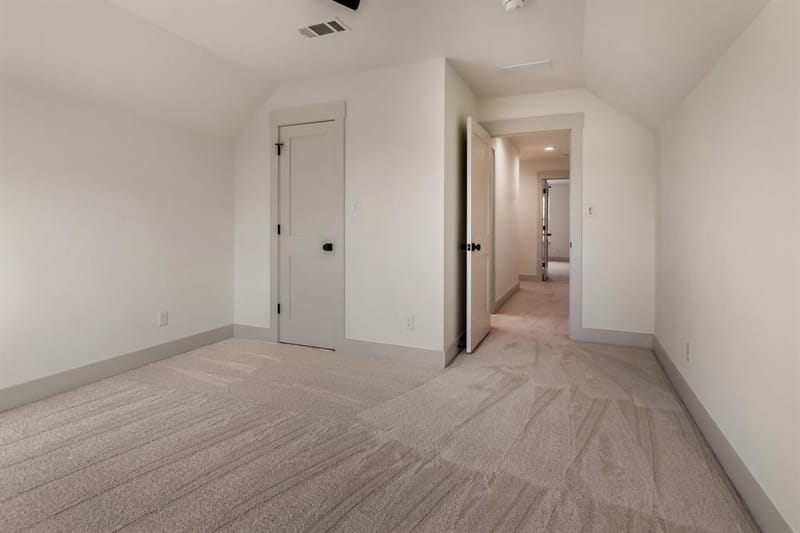 205 W 7th Street, Justin TX 76247 - Photo 37