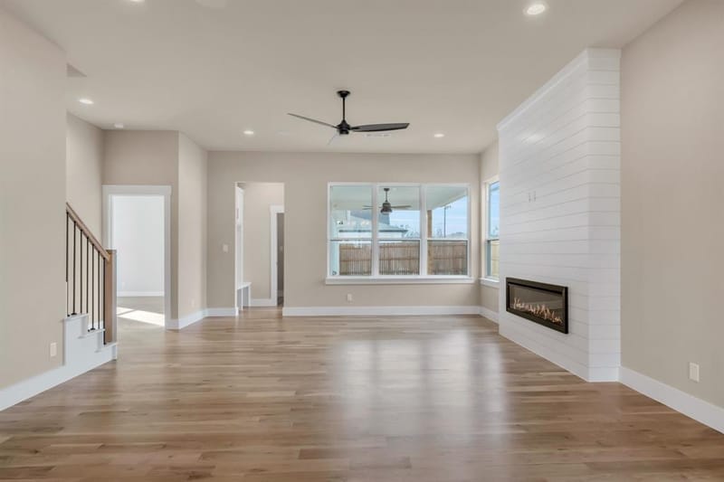 207 W 7th Street, Justin TX 76247 - Photo 13