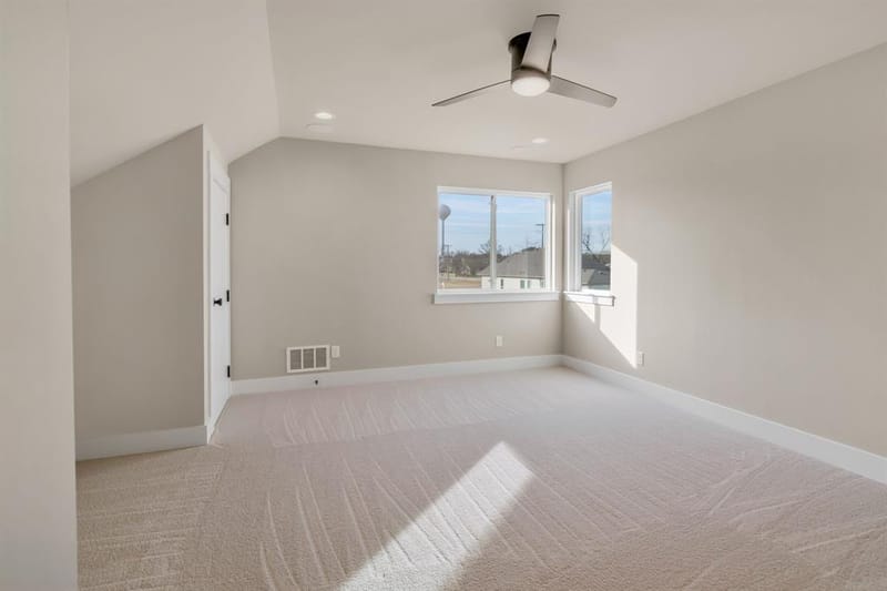 207 W 7th Street, Justin TX 76247 - Photo 28