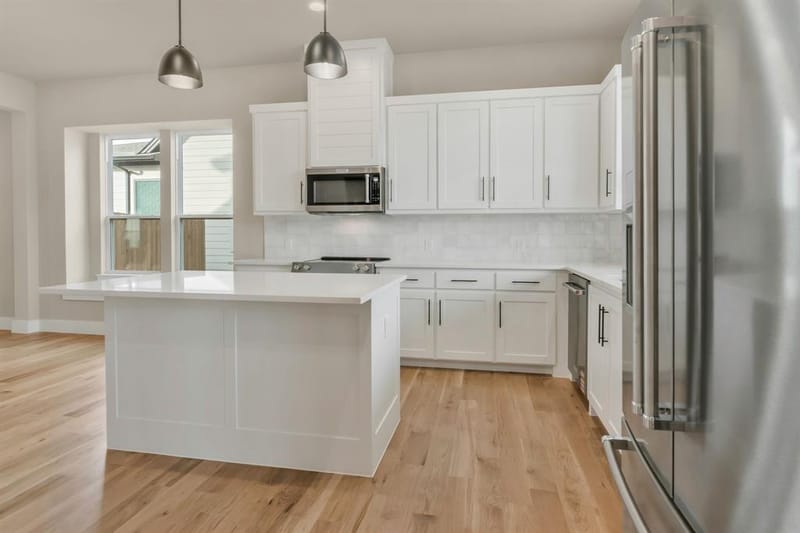207 W 7th Street, Justin TX 76247 - Photo 8