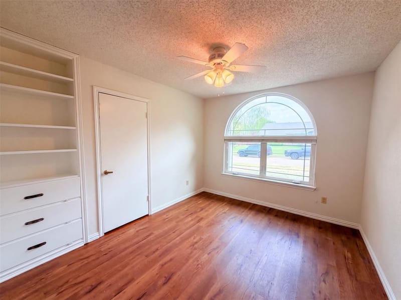 301 Hillside Court, Garland TX 75043 - Photo 13
