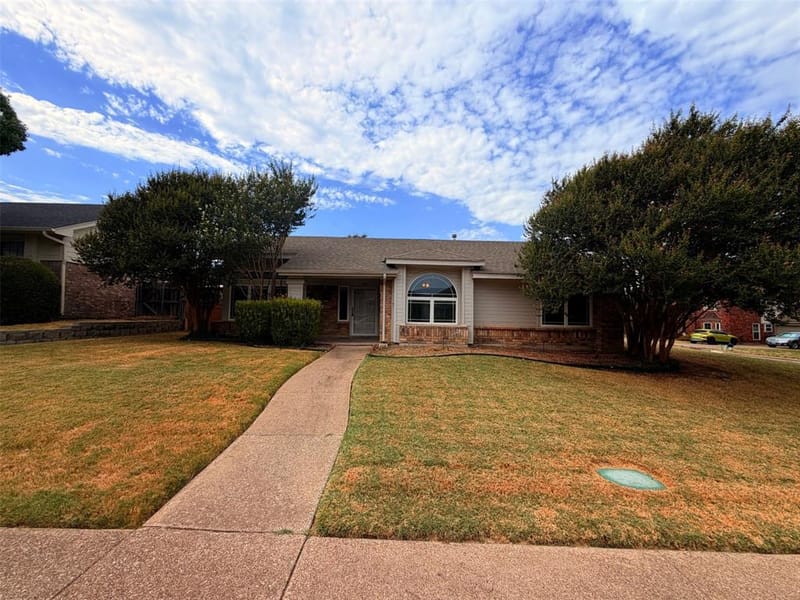 301 Hillside Court, Garland TX 75043 - Photo 19