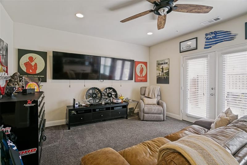 2662 Sherwood Drive, Lewisville TX 75067 - Photo 5
