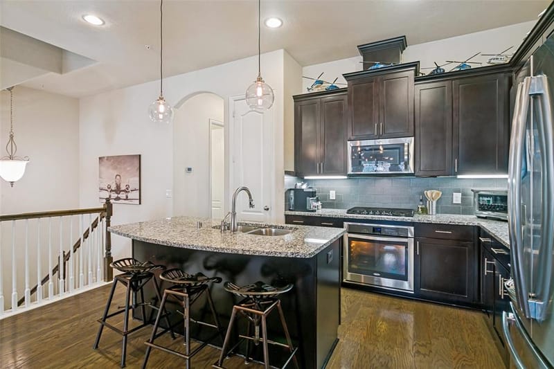2662 Sherwood Drive, Lewisville TX 75067 - Photo 8