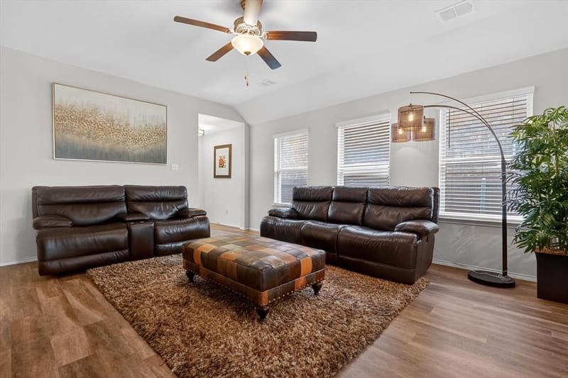 4027 Bighorn Drive, Heartland TX 75126 - Photo 6