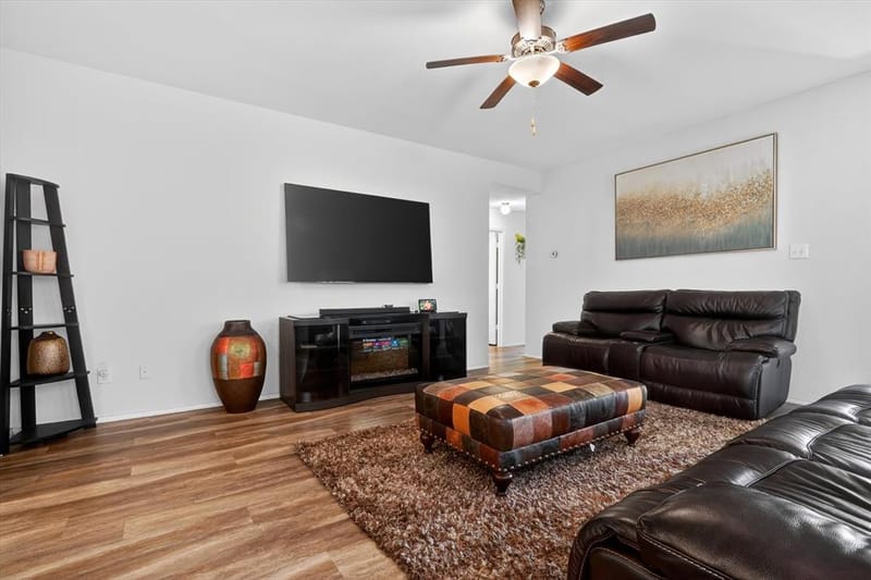 4027 Bighorn Drive, Heartland TX 75126 - Photo 8