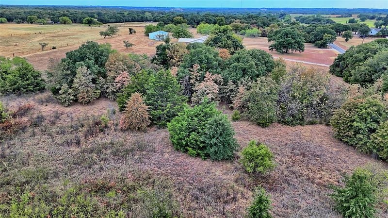 437 Jakes Road, Bowie TX 76230 - Photo 37