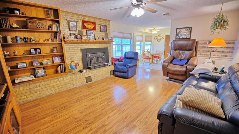 437 Jakes Road, Bowie TX 76230 - Photo 31