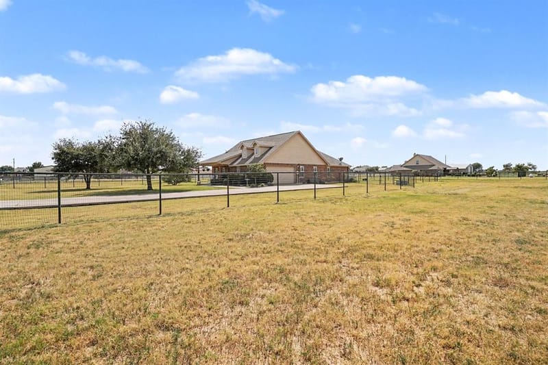103 George Owens Road, Ponder TX 76259 - Photo 18