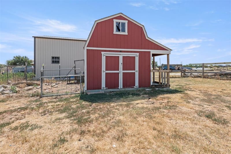 118 Fm 2450, Krum TX 76249 - Photo 20
