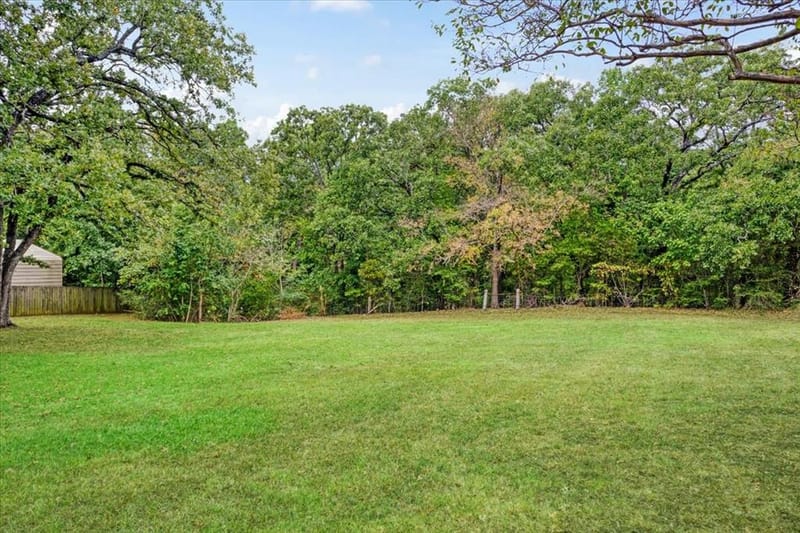225 Karen Drive, Denison TX 75021 - Photo 36