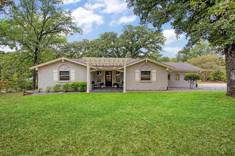 225 Karen Drive, Denison TX 75021