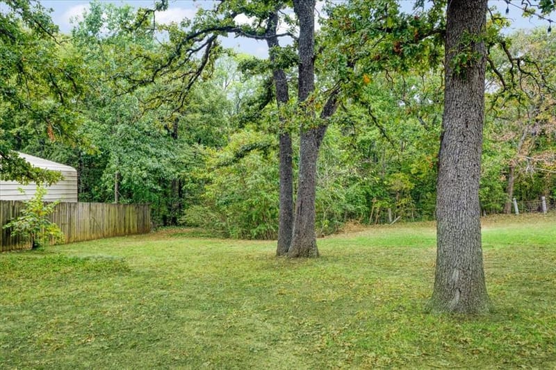 225 Karen Drive, Denison TX 75021 - Photo 37