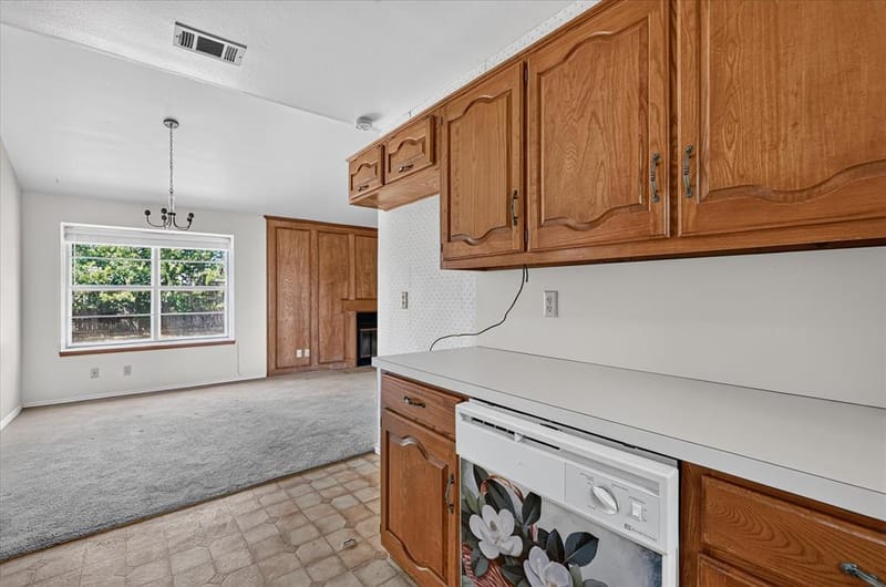 203 Myrtle Avenue, Waxahachie TX 75165 - Photo 12