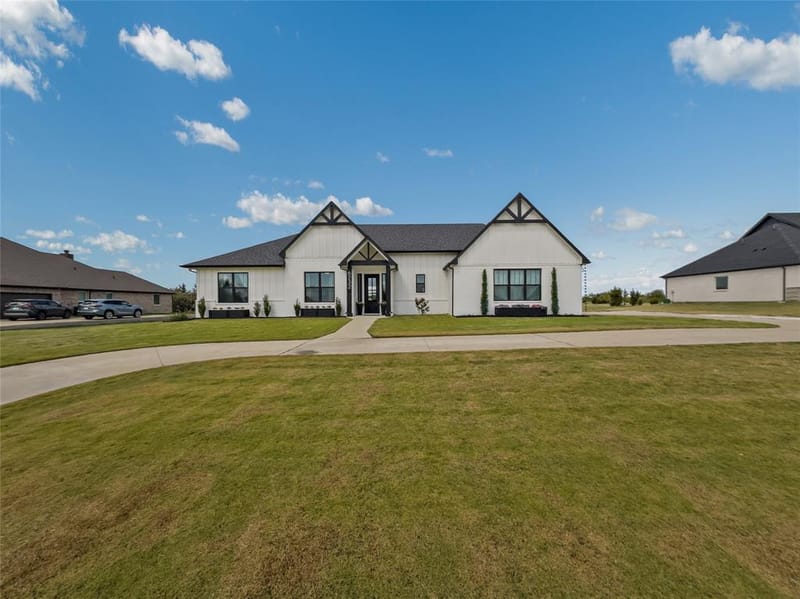 6232 Purple English Oak Court, Royse City TX 75189