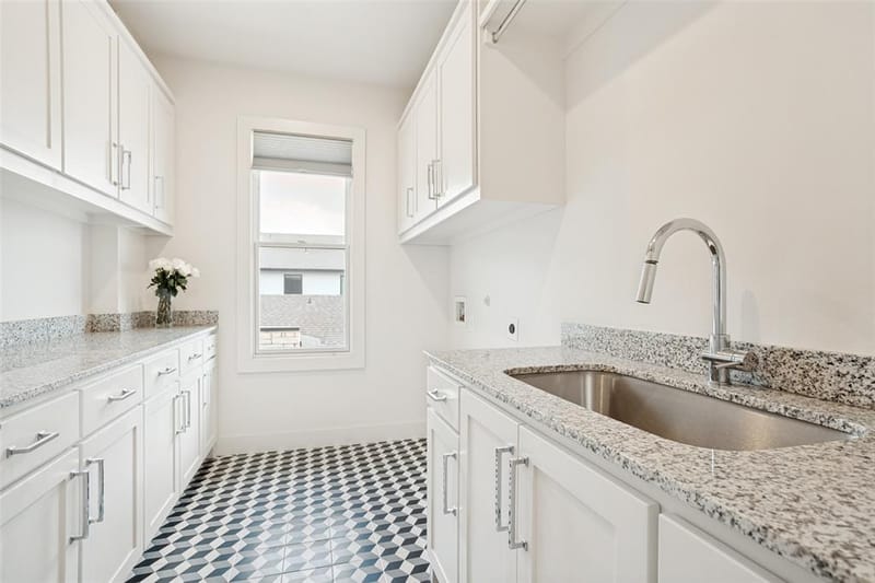 7714 Roper Street, Dallas TX 75209 - Photo 27