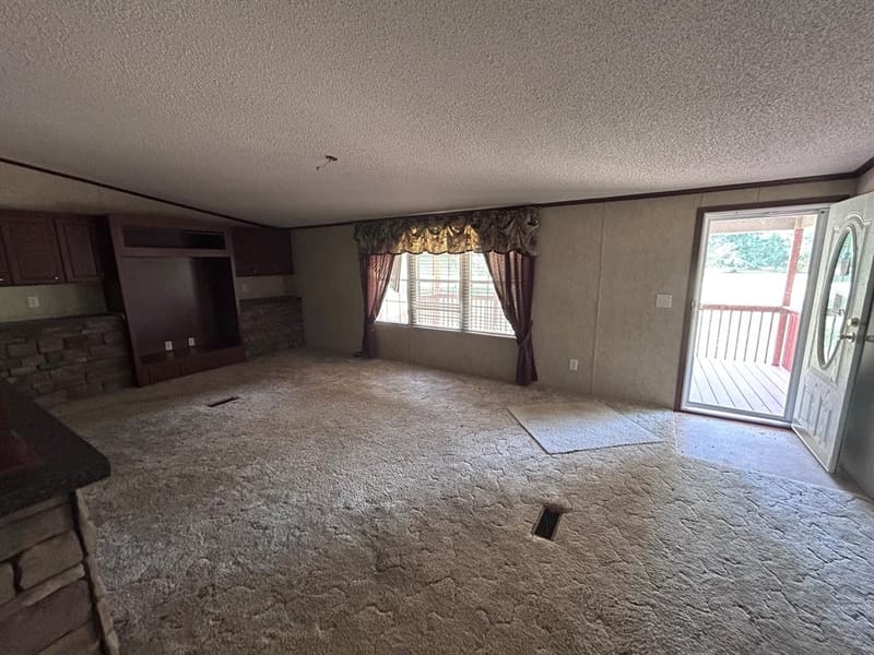 312 Dogwood Drive, Doyline LA 71023 - Photo 3