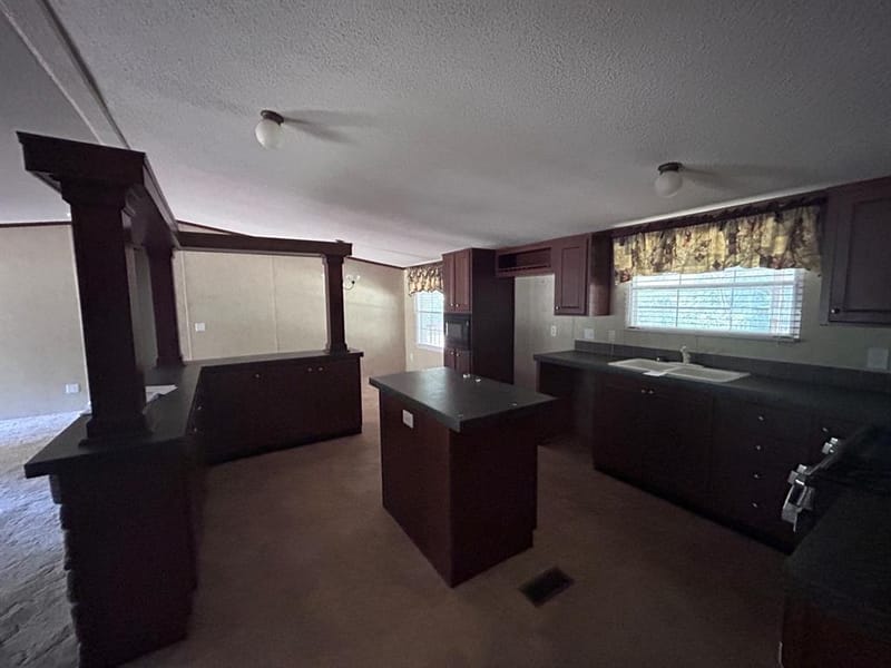 312 Dogwood Drive, Doyline LA 71023 - Photo 5