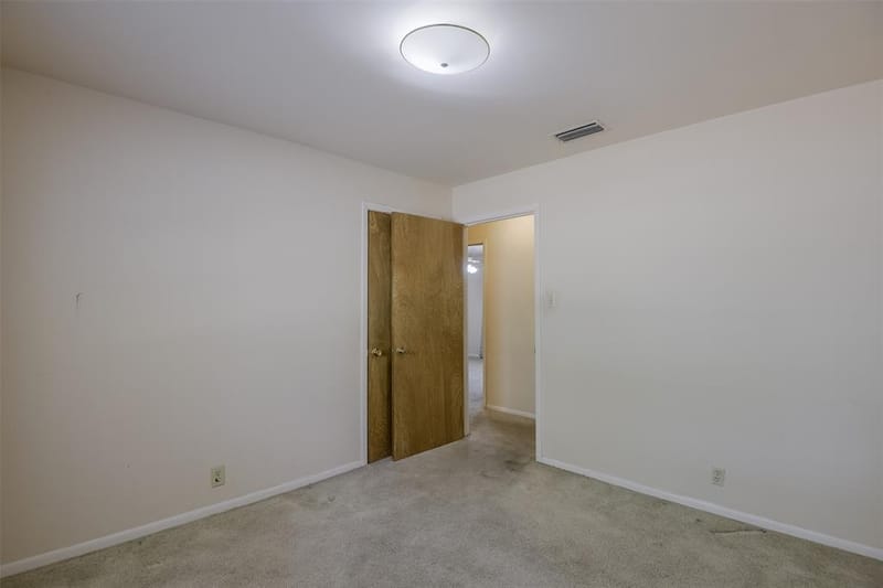 102 Alamo Street, Waxahachie TX 75165 - Photo 17