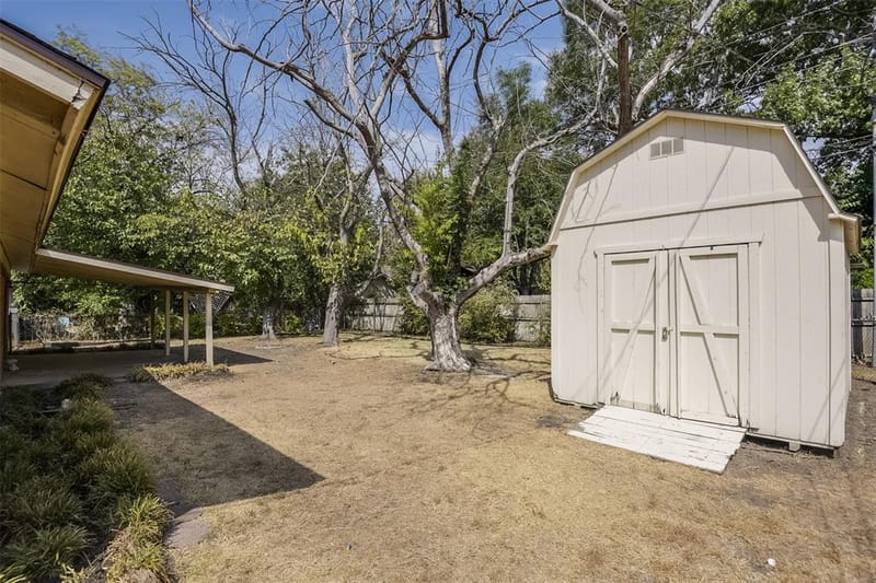 102 Alamo Street, Waxahachie TX 75165 - Photo 28