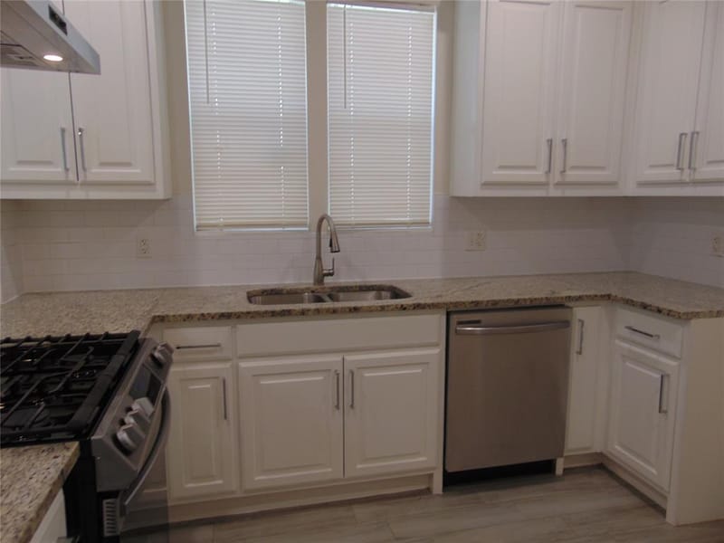 2239 Anderson Street, Dallas TX 75215 - Photo 18